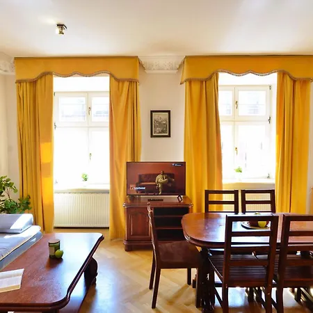 Apartment P&j Florianska Krakow