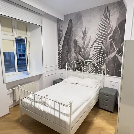 Apartment P&j Florianska Krakow