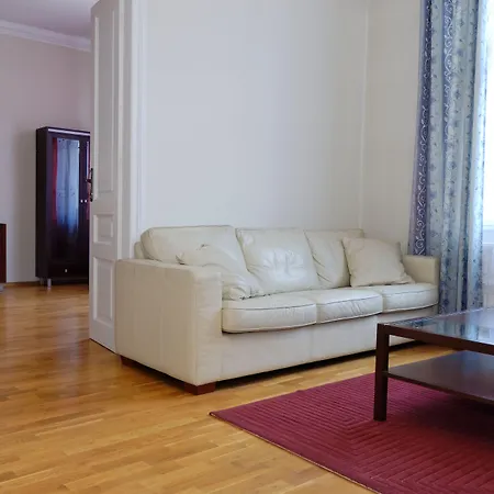 P&j Florianska Διαμέρισμα Krasków