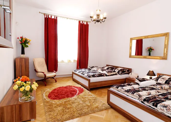 P&j Florianska Apartamento *