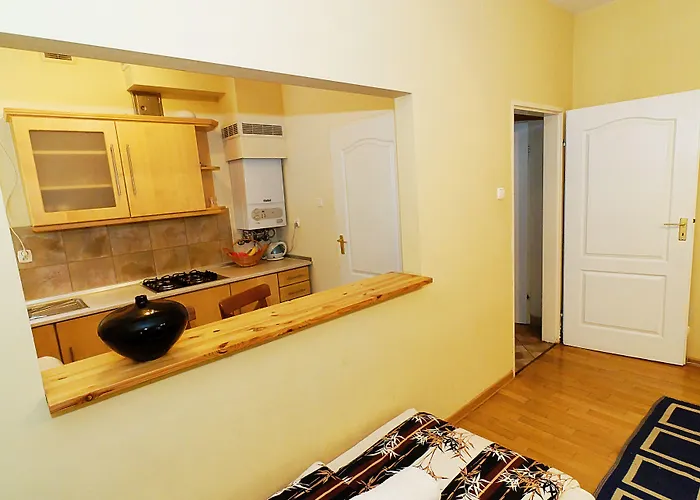 P&j Florianska Appartement